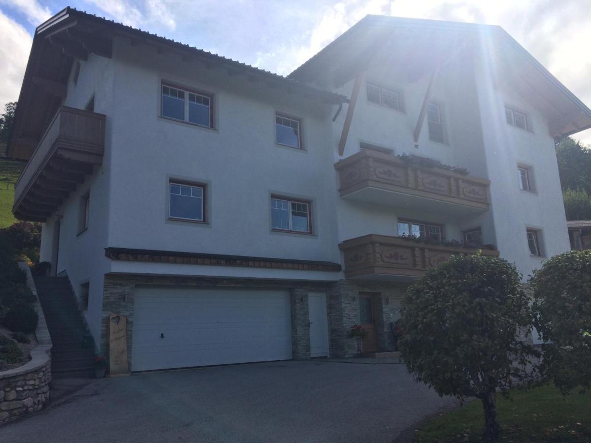 Mawa Daire Oberhausberg Dış mekan fotoğraf